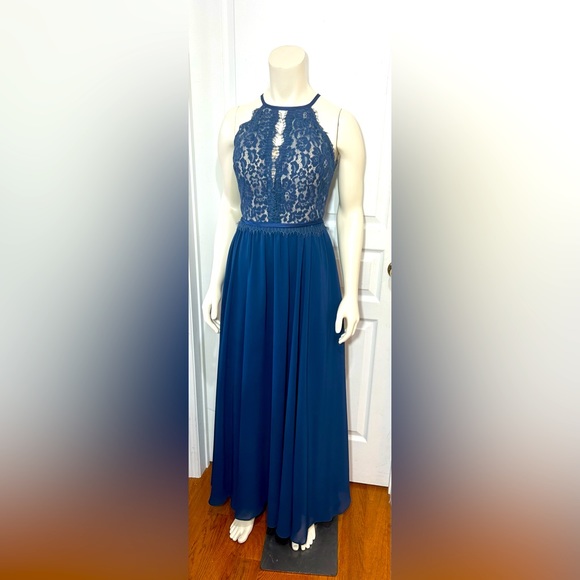 CHRISTINA WU HALTER NECK LACE CHIFFON BRIDSMADE LONG DRESS NAVY BLUE BRAS SIZE 2 - Picture 4 of 15